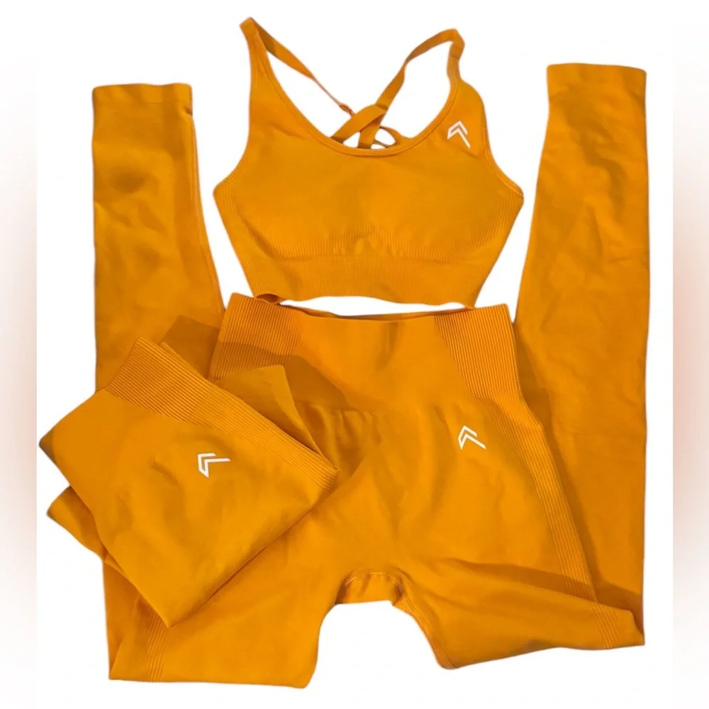 Oner Active classic seamless 3 piece set - size M - Picture 1 of 5